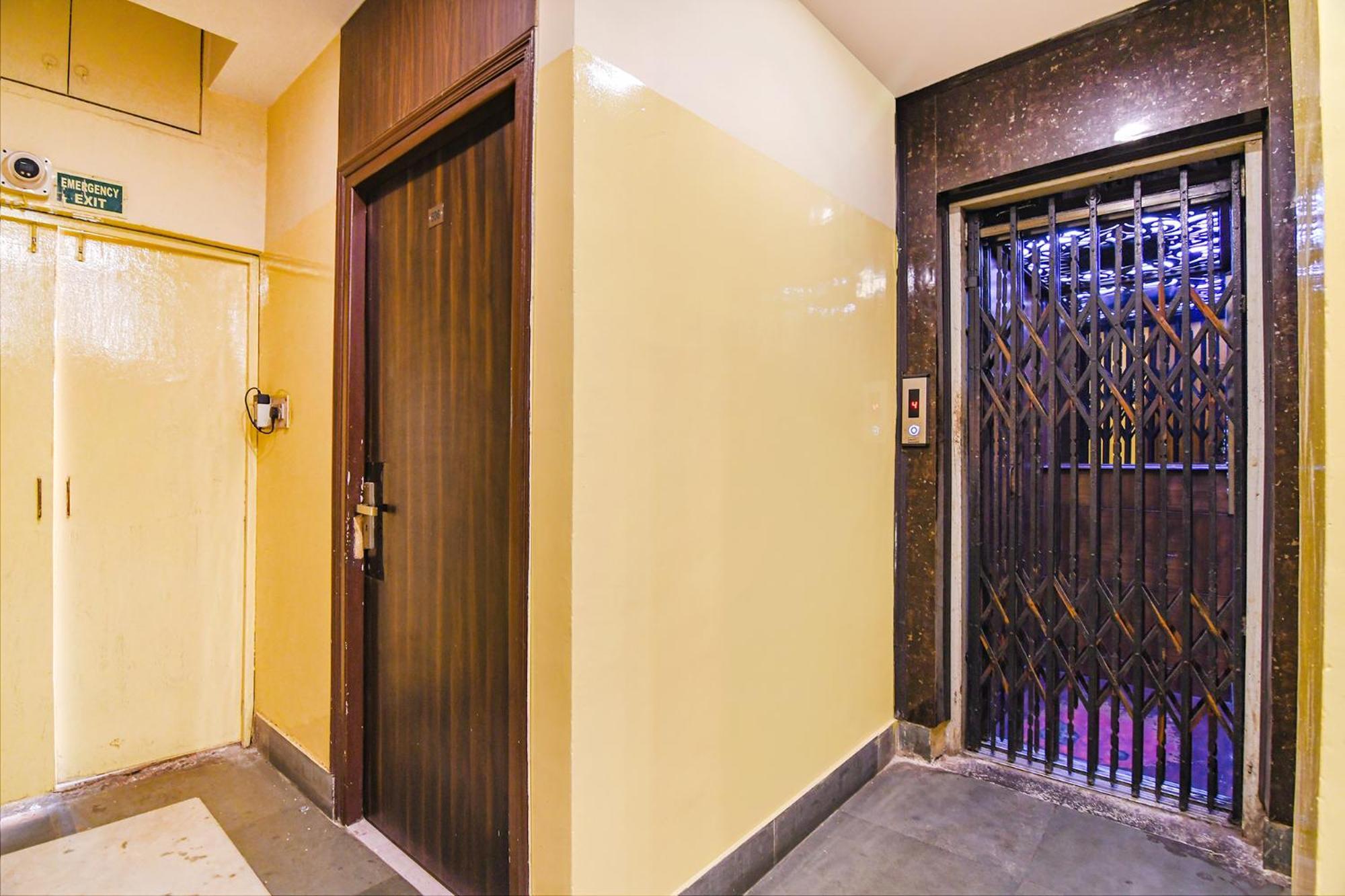 Fabhotel Aayash - Nr City Center Metro Station Калькутта Экстерьер фото